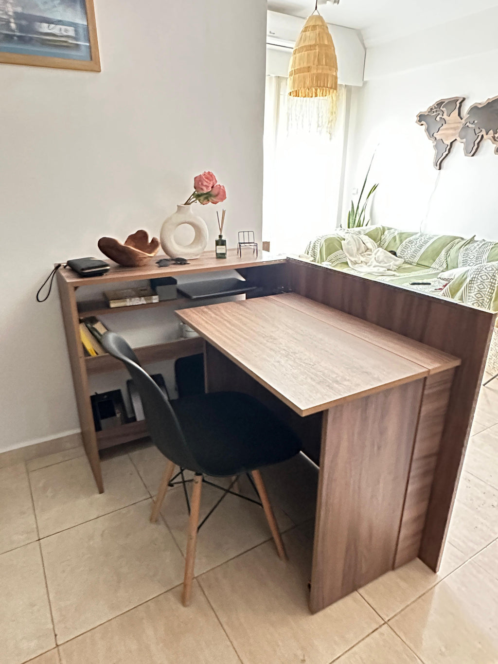 Bureau modulable avec bibliothèque incluse